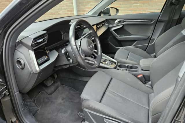Audi A3 (2020) thumbnail 6