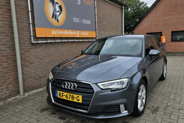 Audi A3 (2016) thumbnail 1
