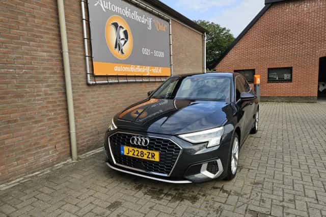 Audi A3 (2020) thumbnail 2