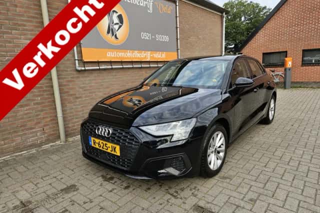 Audi A3 (2022) thumbnail 2