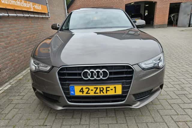 Audi A5 (2013) thumbnail 3
