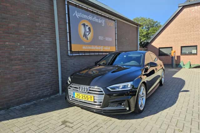 Audi A5 (2019) thumbnail 1