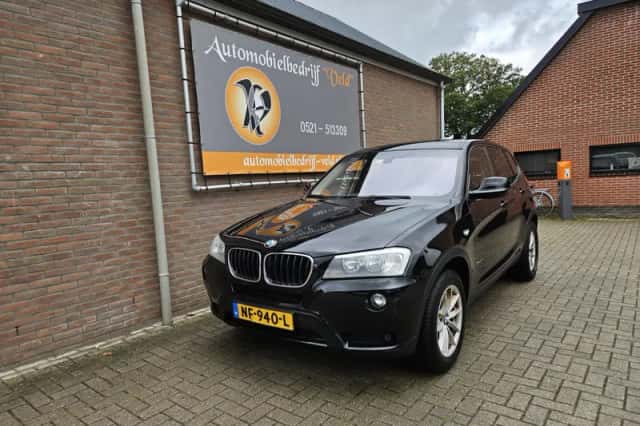BMW X3 (2013) thumbnail 1