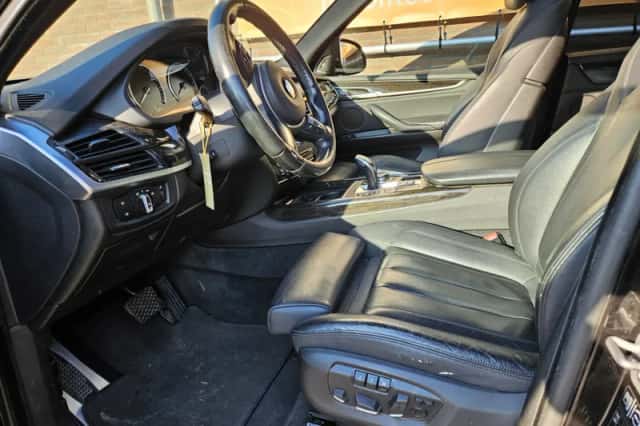 BMW X5 (2014) thumbnail 6