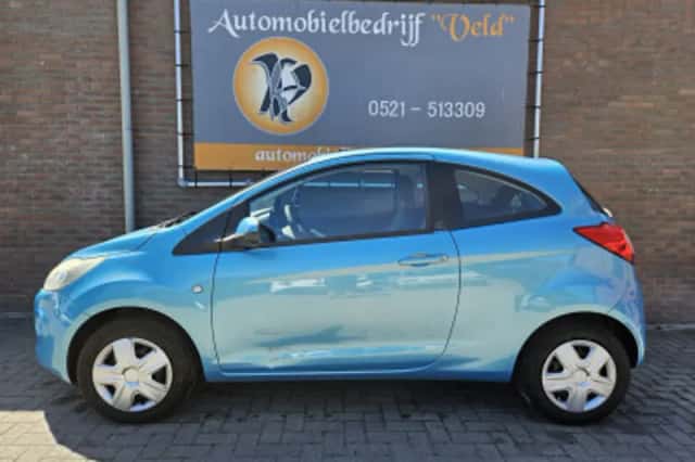 Ford Ka (2010) thumbnail 3