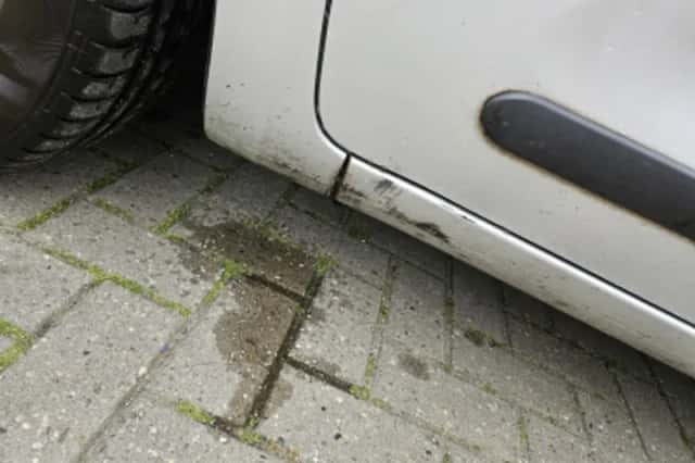 Kia Rio (2012) thumbnail 4
