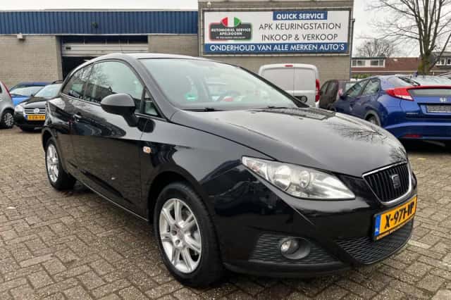 SEAT Ibiza (2009) thumbnail 3