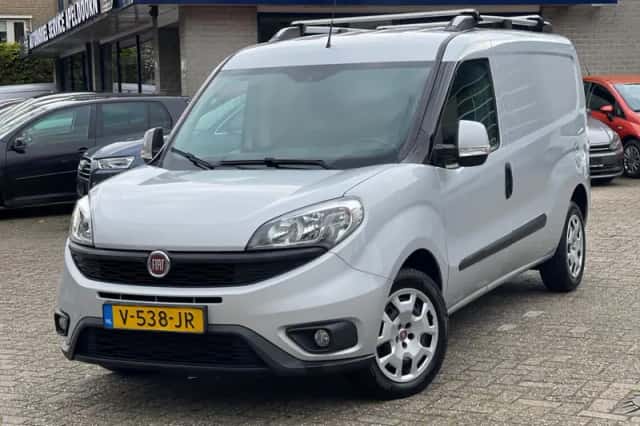 Fiat Doblò (2017) thumbnail 1