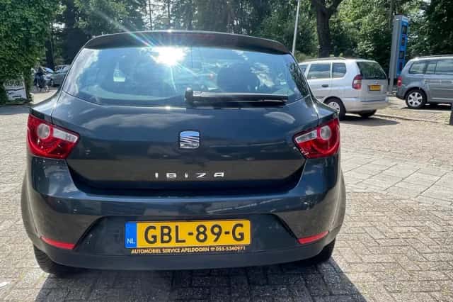SEAT Ibiza (2009) thumbnail 6