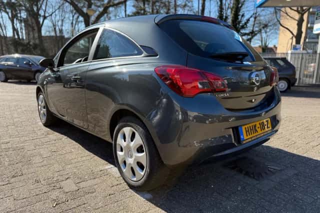 Opel Corsa (2017) thumbnail 5