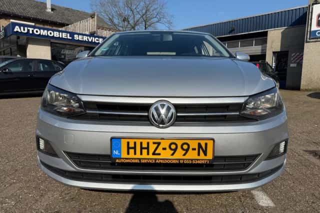 Volkswagen Polo (2018) thumbnail 3