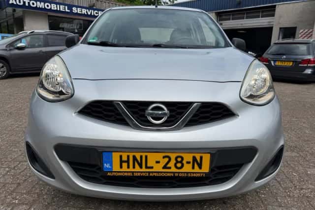 Nissan Micra (2015) thumbnail 2