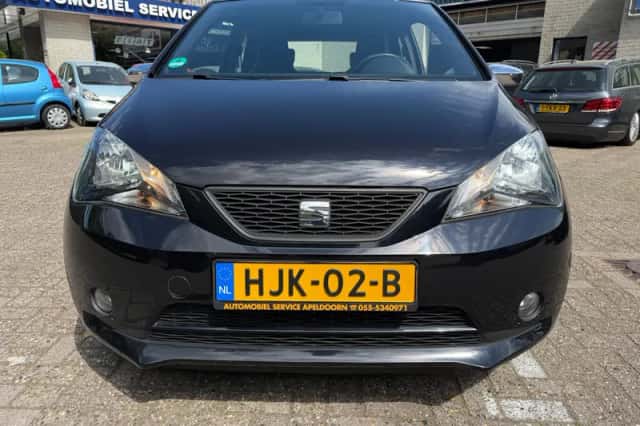 SEAT Mii (2014) thumbnail 2