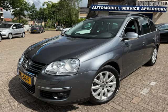 Volkswagen Golf (2009) thumbnail 1