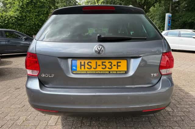 Volkswagen Golf (2009) thumbnail 6