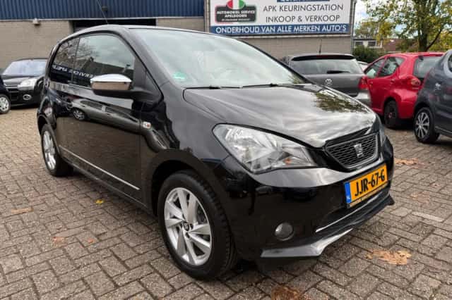 SEAT Mii (2015) thumbnail 3