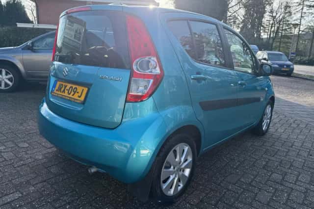 Suzuki SPLASH (2010) thumbnail 5