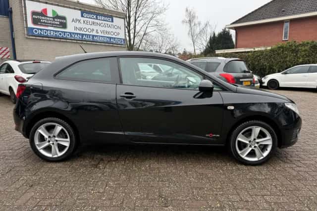 SEAT Ibiza (2012) thumbnail 4