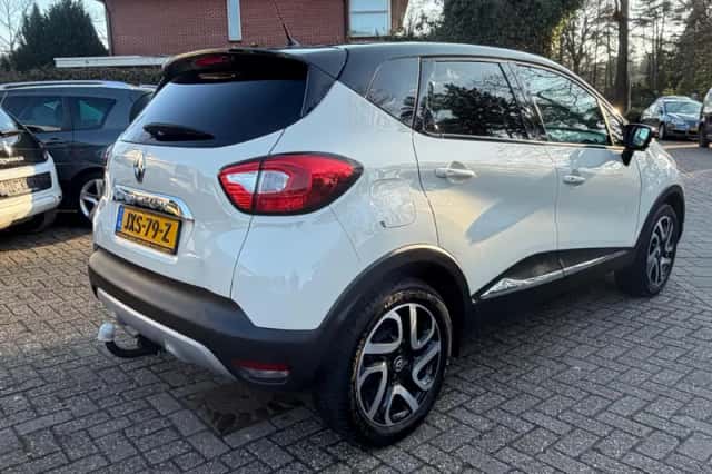 Renault Captur (2017) thumbnail 5