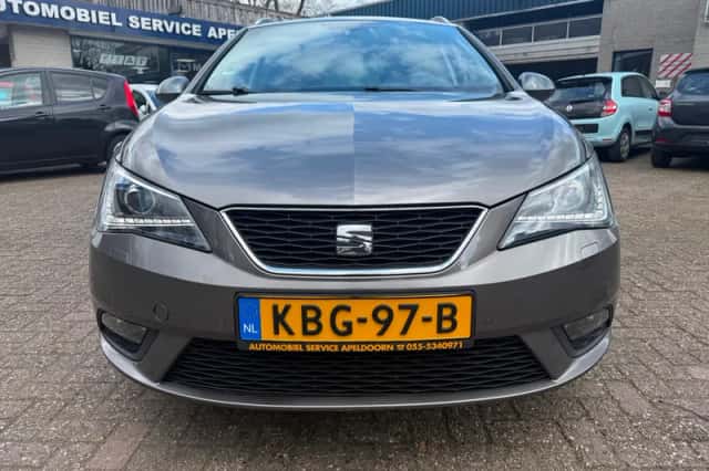 SEAT Ibiza (2016) thumbnail 2