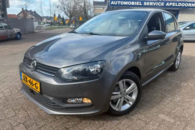 Volkswagen Polo (2016) thumbnail 1