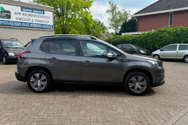 Peugeot 2008 (2018) thumbnail 4