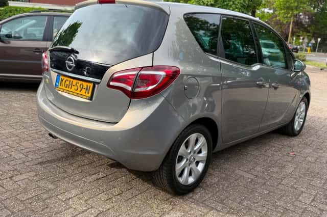 Opel Meriva (2016) thumbnail 5