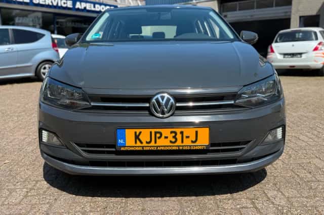 Volkswagen Polo (2019) thumbnail 2