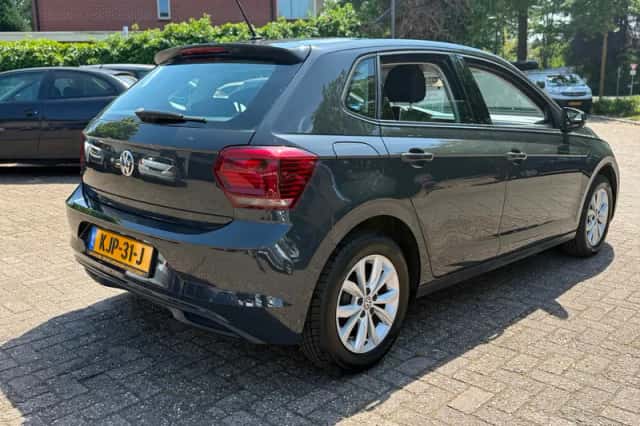 Volkswagen Polo (2019) thumbnail 5