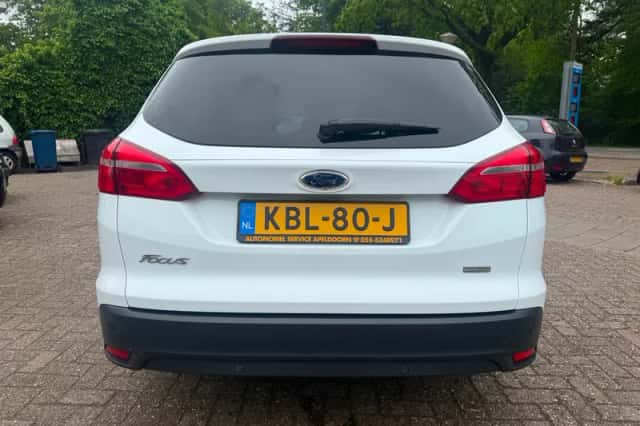 Ford Focus (2015) thumbnail 6