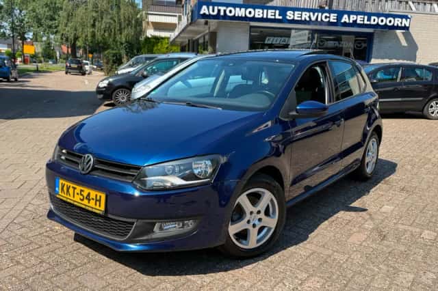 Volkswagen Polo (2011) thumbnail 1