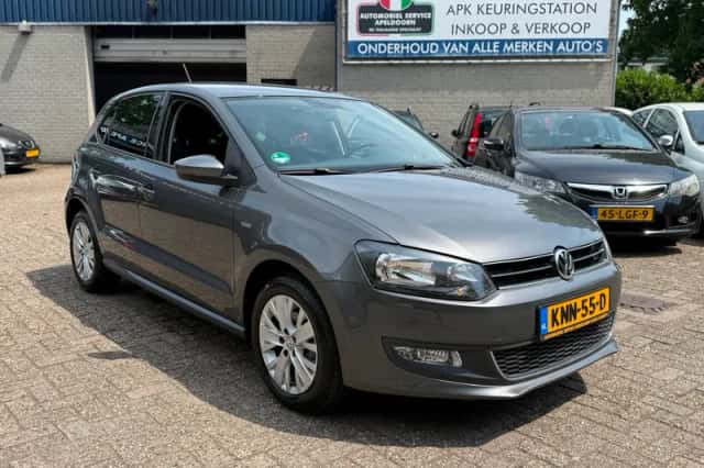 Volkswagen Polo (2013) thumbnail 3