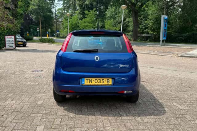 Fiat Grande Punto (2007) thumbnail 6