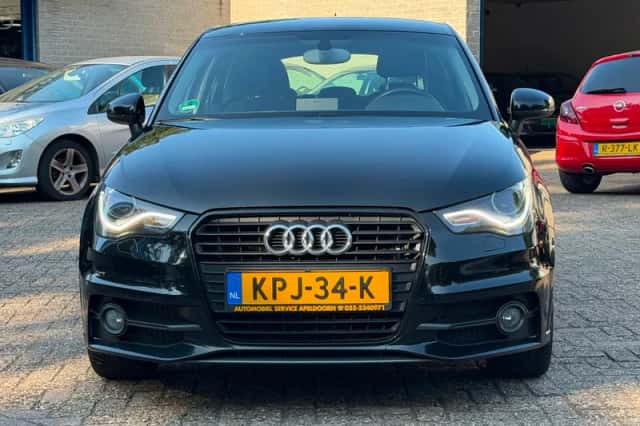 Audi A1 (2014) thumbnail 2