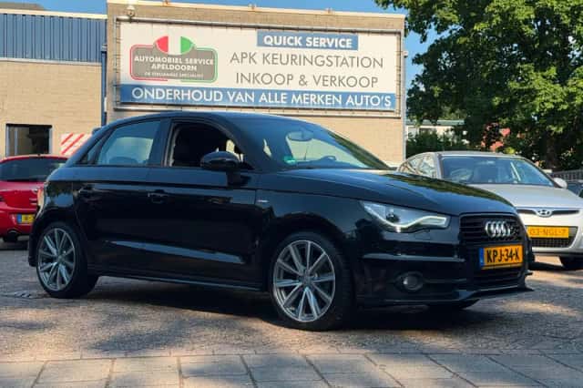 Audi A1 (2014) thumbnail 3