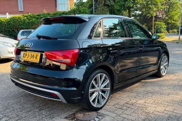 Audi A1 (2014) thumbnail 5