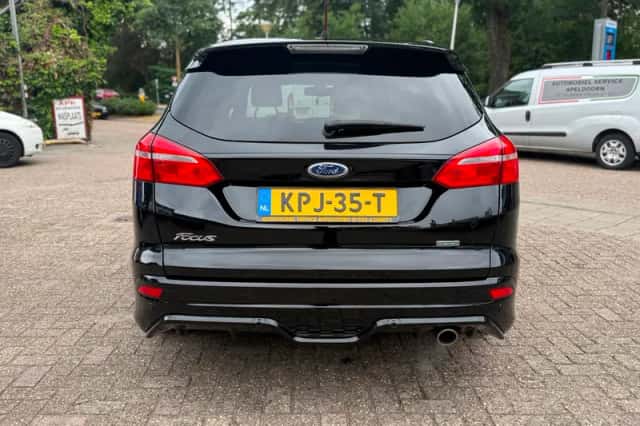 Ford Focus (2017) thumbnail 6