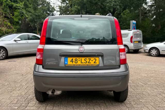 Fiat Panda (2010) thumbnail 6