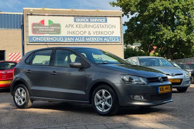 Volkswagen Polo (2012) thumbnail 3