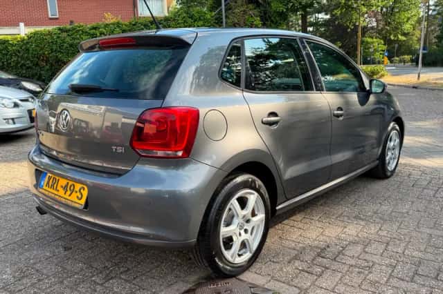 Volkswagen Polo (2012) thumbnail 5