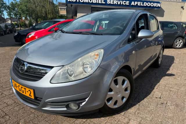 Opel Corsa (2008) thumbnail 1