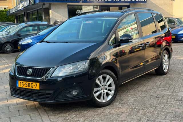 SEAT Alhambra (2011) thumbnail 1