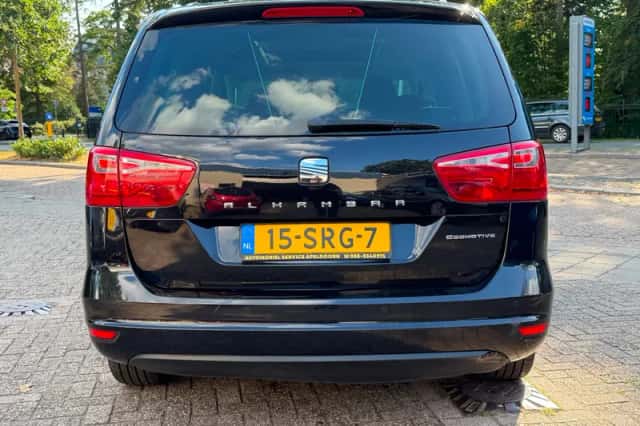 SEAT Alhambra (2011) thumbnail 5
