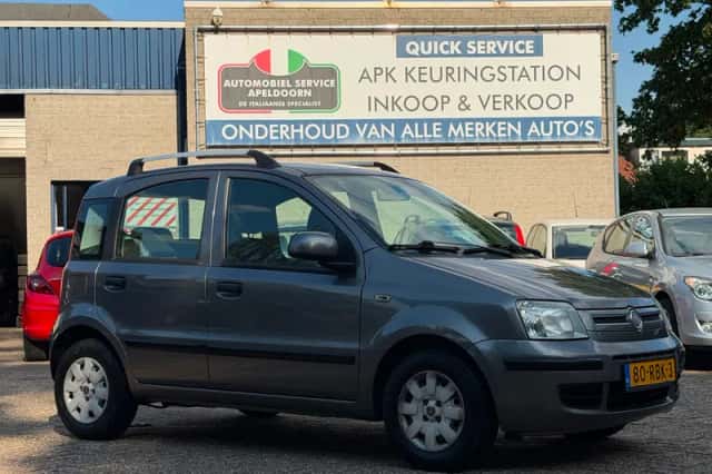 Fiat Panda (2011) thumbnail 3