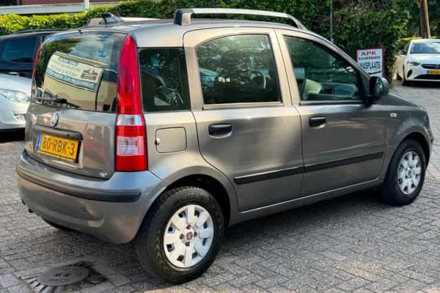 Fiat Panda (2011) thumbnail 5