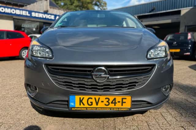 Opel Corsa (2017) thumbnail 2