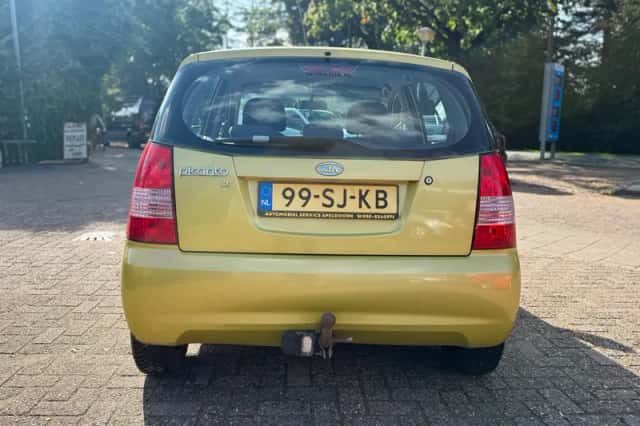 Kia Picanto (2006) thumbnail 6