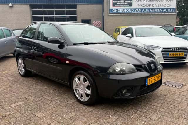 SEAT Ibiza (2006) thumbnail 2