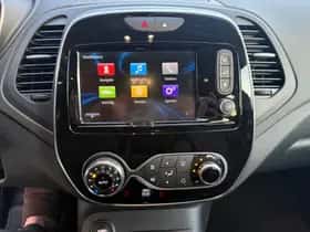 Renault Captur (2018) thumbnail 15