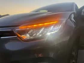 Renault Captur (2018) thumbnail 60